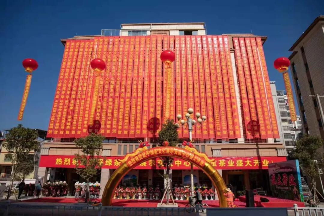 绿茶餐厅现做标签消失背后，餐饮业的诚信危机与消费者权益保护