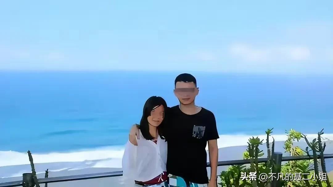 巴厘岛悲剧，一个女孩的殒命与幸存者的中毒疑云