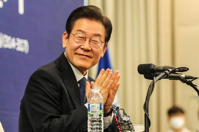 韩国总统李在明纽约街头被拦，国际外交的新挑战与机遇