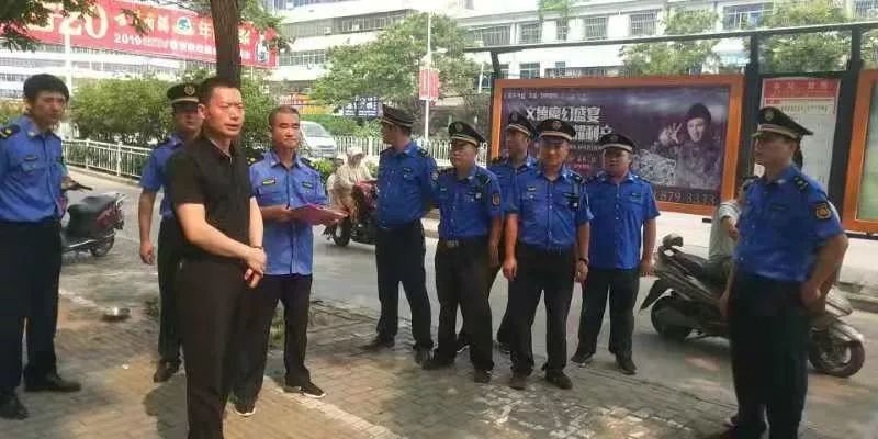 景德镇城管成立鸡排哥工作专班，城市管理的新尝试